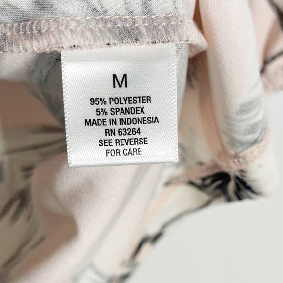 Roz & Ali Medium M Blush Pink Gray Floral Keyhole Cut Out Blouse 3/4 Sleeve - Picture 8 of 9